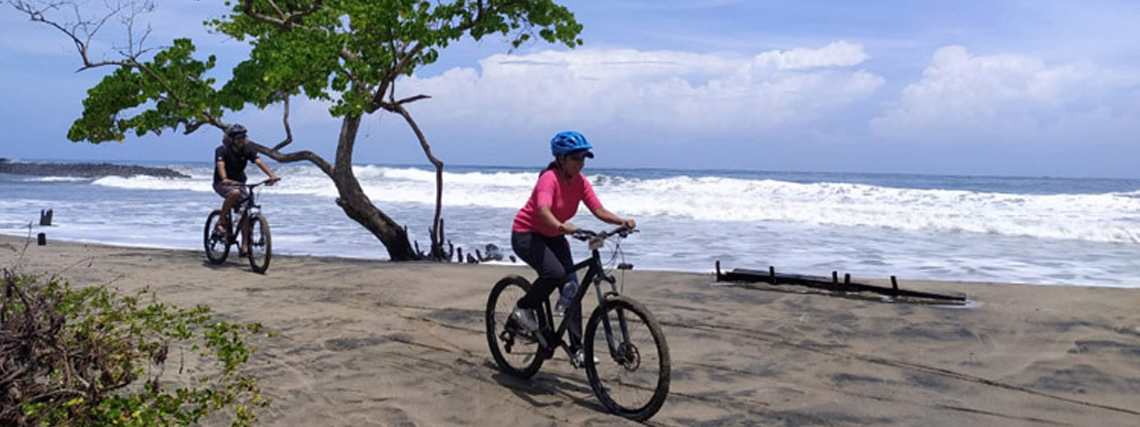 Kochi beach and backwater cycling